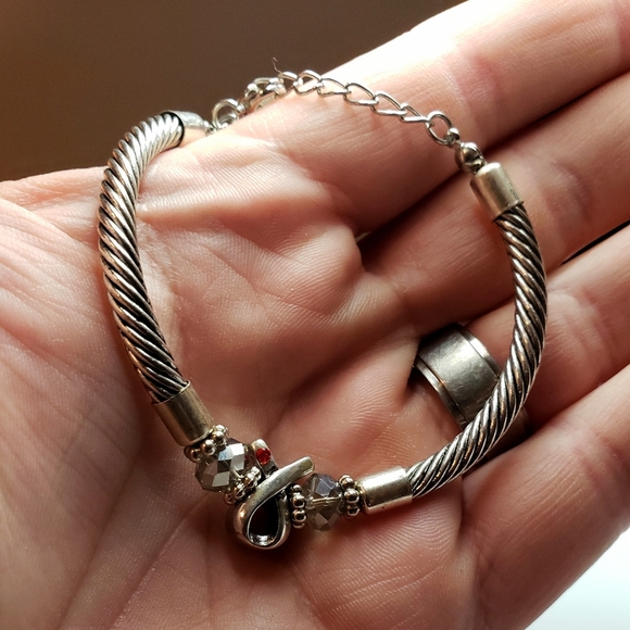 Charm bracelet - Picture 1 of 3